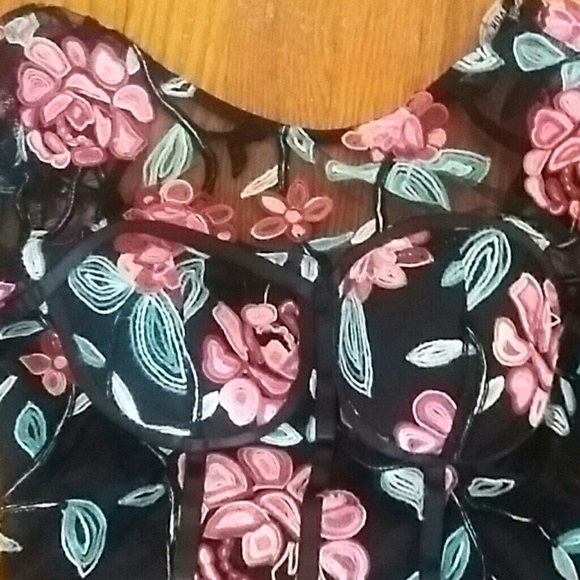 Floral sheer jumper - Picture 2 of 5